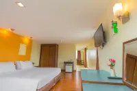 MayFlower Grande Hotel Nimmanhemin Hotels in Nimmanhaemin