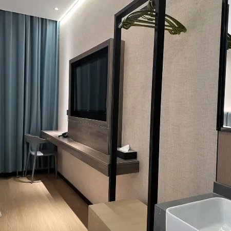 Mangya Lenghu Interstellar Tribe Hotel