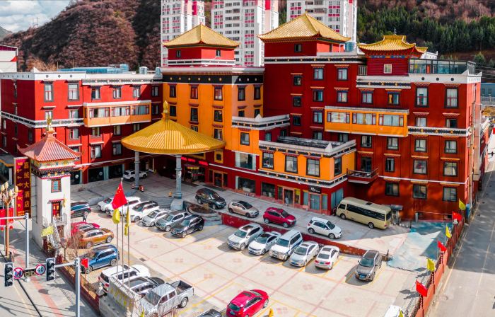 Jiarong Grand Hotel
