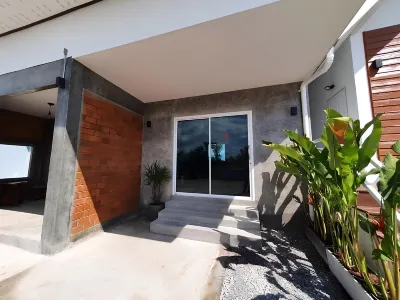 Fang Chayapa Hotel