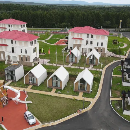 Tonghe Mile Valley Parent-child Resort