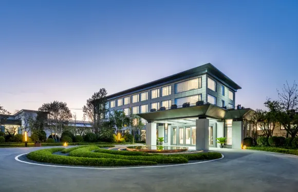 西安地建南山温泉酒店（野生動物園店）