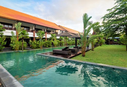 그리야 샨티 스위트