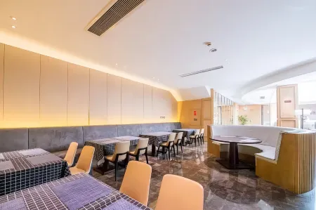 Immersing Hotel (Nantong University Langshan Scenic Area Branch) Отели рядом с достопримечательностью «Zhang Jian Memorial Hall (Nantong)»