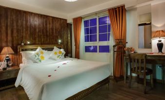 Free Airport Service Deals w Singita Classy Boutique Hotel & Travel