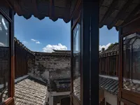 Shanghai Bu She Jiangnan Homestay (Zhujiajiao Ancient Town Branch) Отели рядом с достопримечательностью «Парк Ориентал-Лэнд»