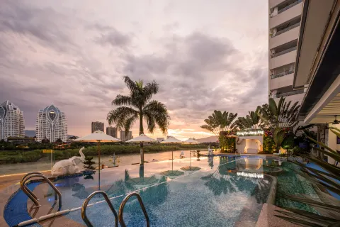 Jiangyu Riverview·First-line Riverview Hot Spring Hotel