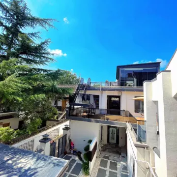 Yuanjia Village Sunrise Qingmu Homestay