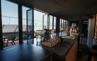 星際無界STARHOTEL（西安萬象城生命樹店） - 山景