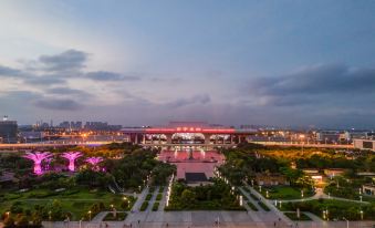 Hao Shiguang Hotel (Nanning East Station)
