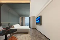 Wuhan the Mixc Xinhua Road  Atour S Hotel Hotels near Wuhan University of Light Industry (Xuefu South Road)