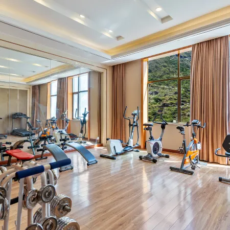 Lanfeng Hotel