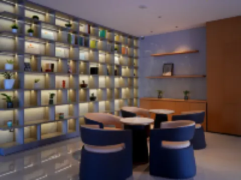 Grand Hotel Five Rivers Rainbow Avenue shopping mall shop Hotels in Wuhe