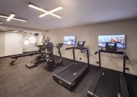 Adina Apartment Hotel Wiesbaden - Gym