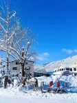 GRAZING CLOUDS IN THE VALLEY Hotel di Hailin City Erlang River Scenic Aera