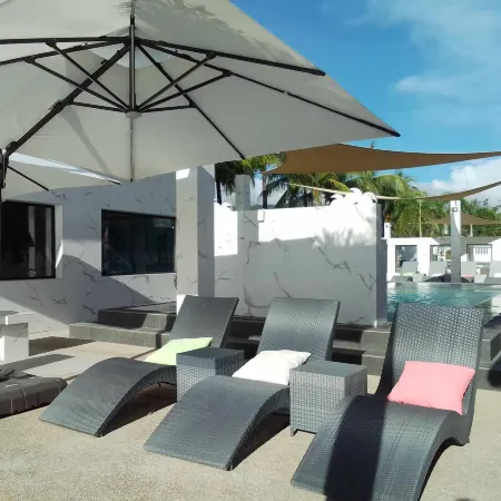 Cave Beach Resort