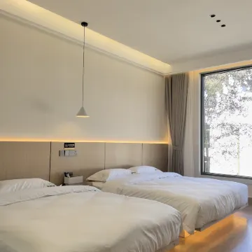 Biyutan Homestay (Shitai Guniujiang Scenic Area)