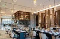 Mengcheng Empark Grand Hotel (Kunpeng Square Fangyuanhui) Hotels in Mengcheng