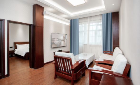 Fairyland Hotel (Urumqi International Grand Bazaar, Hotan 2nd Street)
