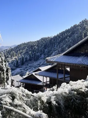 Yunbingshan Goulan Inn