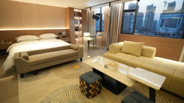 Changde Ziyuntian Hotel