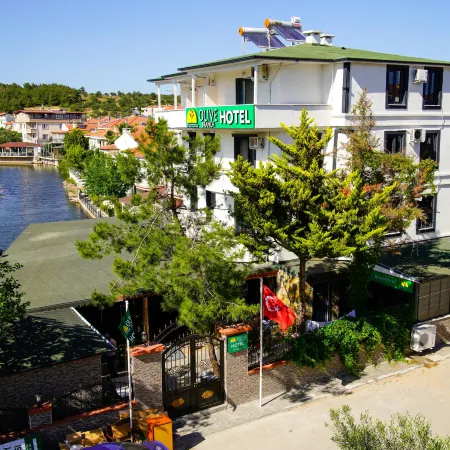 Olive Branch Hotel