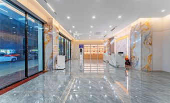 Kailiade Intelligent Hotel (Xuwen Chengdong Avenue Branch)