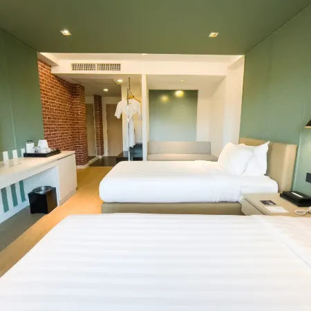 Happihaus Hotel Bangkok Отели рядом с достопримечательностью «Станция экспресс-поезда Ramkhamhaeng»