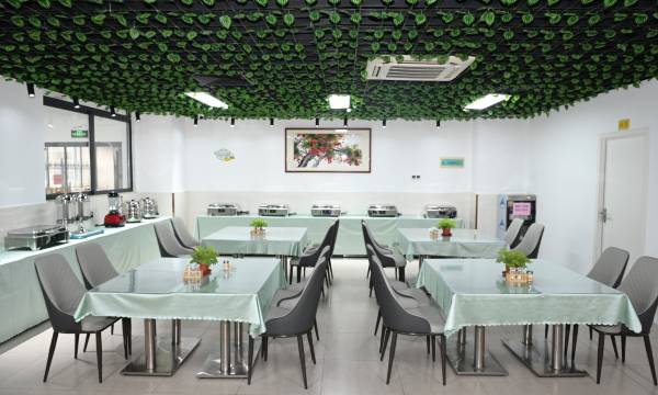 Juying HotelJuying Hotel (Guangzhou Zoo Shaheding Metro Station Branch)