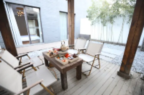 Tangyu Yishu Hot Spring Homestay (Laikang Jun)