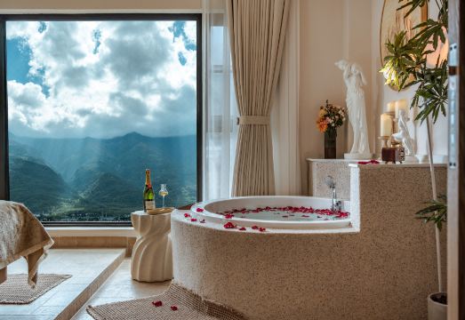 大理云寂·伴山度假酒店（古城北门店）外景图