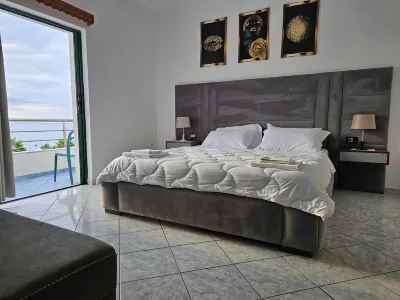 Hotel Mercury Saranda Các khách sạn gần The Lion Gate