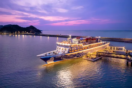 voco Lianyungang Star of HaizhouBay by IHG