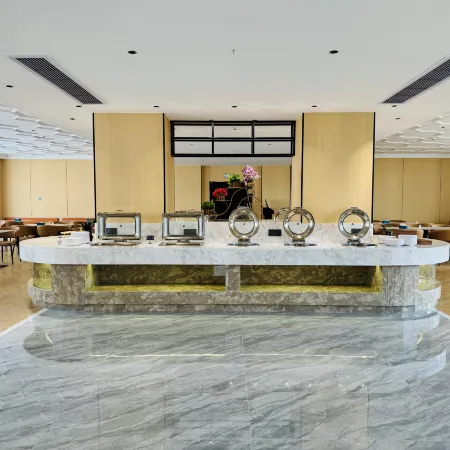 Vienna Hotel ( Ganzhou High-speed Railway West Station Jinling Road Store)