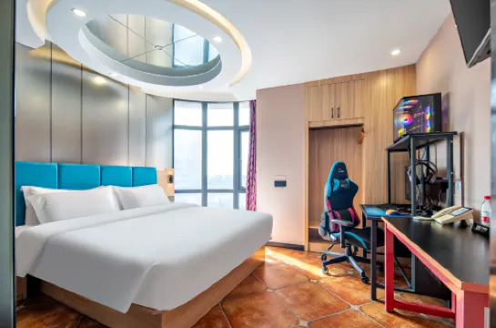 E-Sports Tribe Gaming Hotel (Jingzhou Shashi District Renxin Hui Branch)