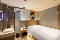 Yiwu Yaste Hotel (Suxi Heart)