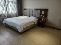 Rujia Huayi Hotel (Liaoyuan Dongfeng County Pedestrian Street Branch) Hotel di Dongfeng