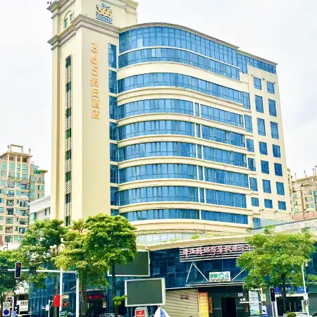 Astor Hotel