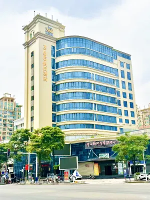Astor Hotel Hotels near Zhangpuxian Library