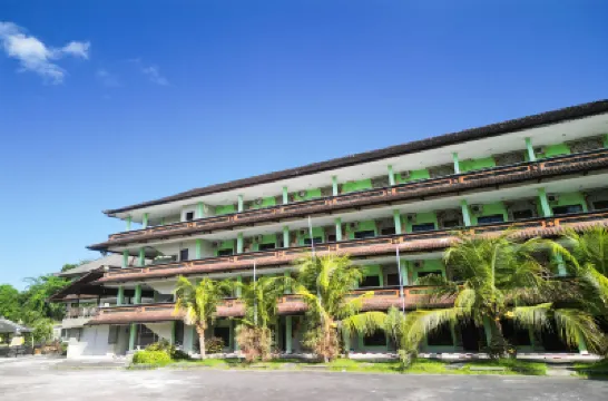 Collection O Bali near Terminal Ubung formerly Batukaru Garden Hotel Hotel berhampiran Mahendradatta University