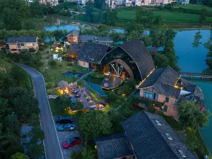 吾悅山·漁隱野奢度假Village