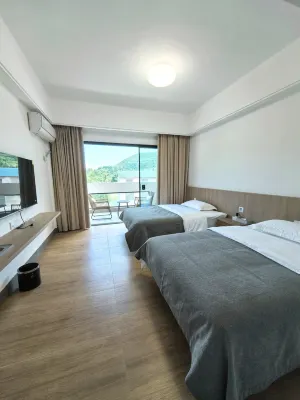 Yunding Mountain Homestay (Bamian Mountain Scenic Area)