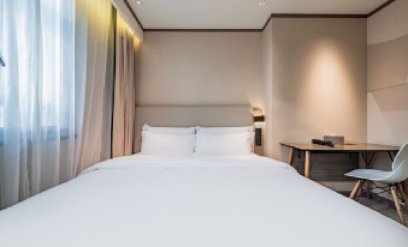 HanTing Hotel (Chengdu Chunxi Road Pedestrian Street)