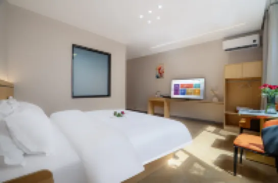 Mile Mian Private Hot Spring Homestay (Huquan Ecological Park)