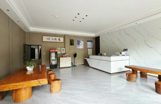 勐臘縣勐侖春林賓館