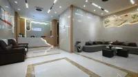 鶴峰漊水之星ビジネスホテル