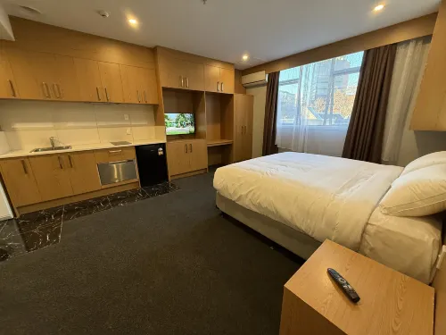 Goodview Hotel - Holiday Apartments