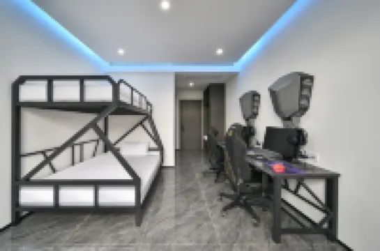 煙台拾貳電競飯店