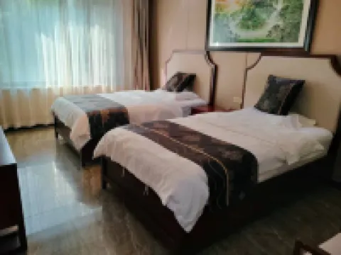 Huanglong Longdu Hotel Hotels in Huanglong
