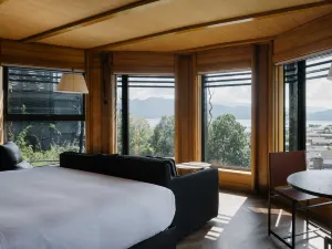 瀘沽湖隱奢逸境飯店